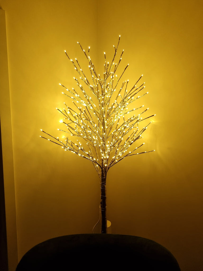 Light Up Decorative Tree 1.5 mtrs High     (PICK UP ONLY )