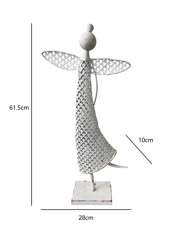 Angel w/Heart Figurine 28x10x61.5cm