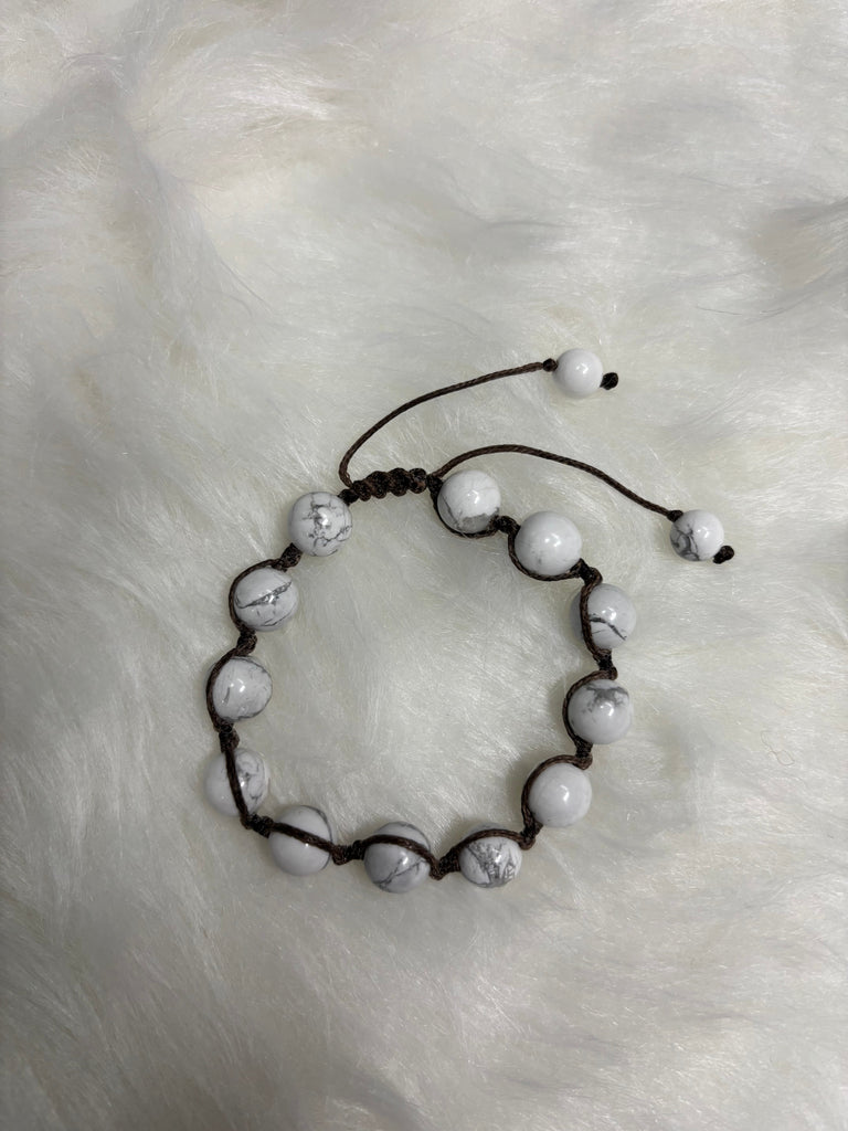 Howlite Threaded Bracelet