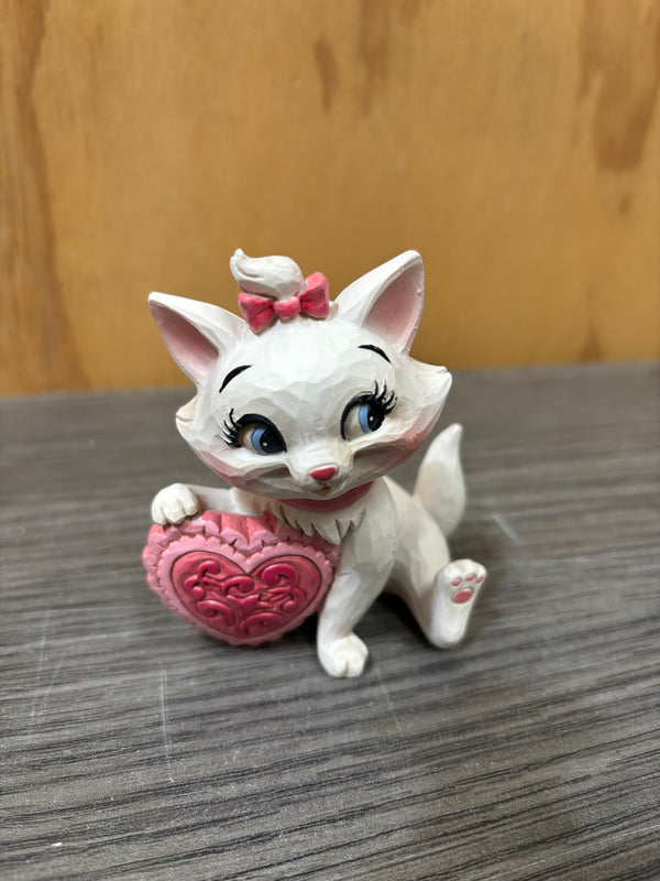 Jim Shore Disney Traditions - Aristocats - Marie Holding Heart