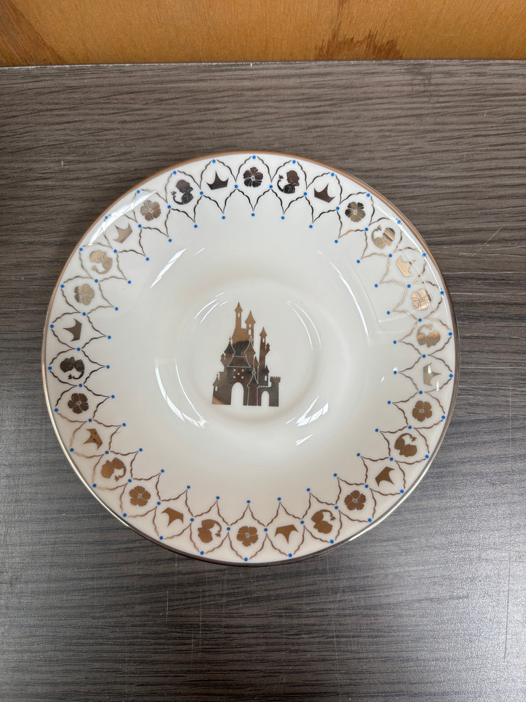 English Ladies D100 - Snow White - Cup And Saucer